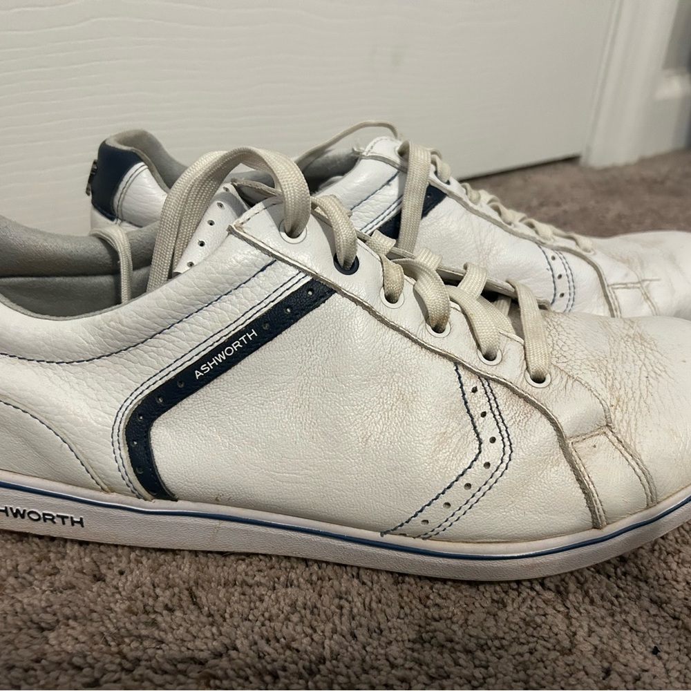 Ashworth White and Navy Men's Golf Shoes